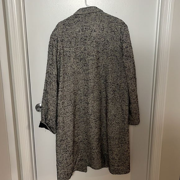 Oversized coat - Picture 2 of 4